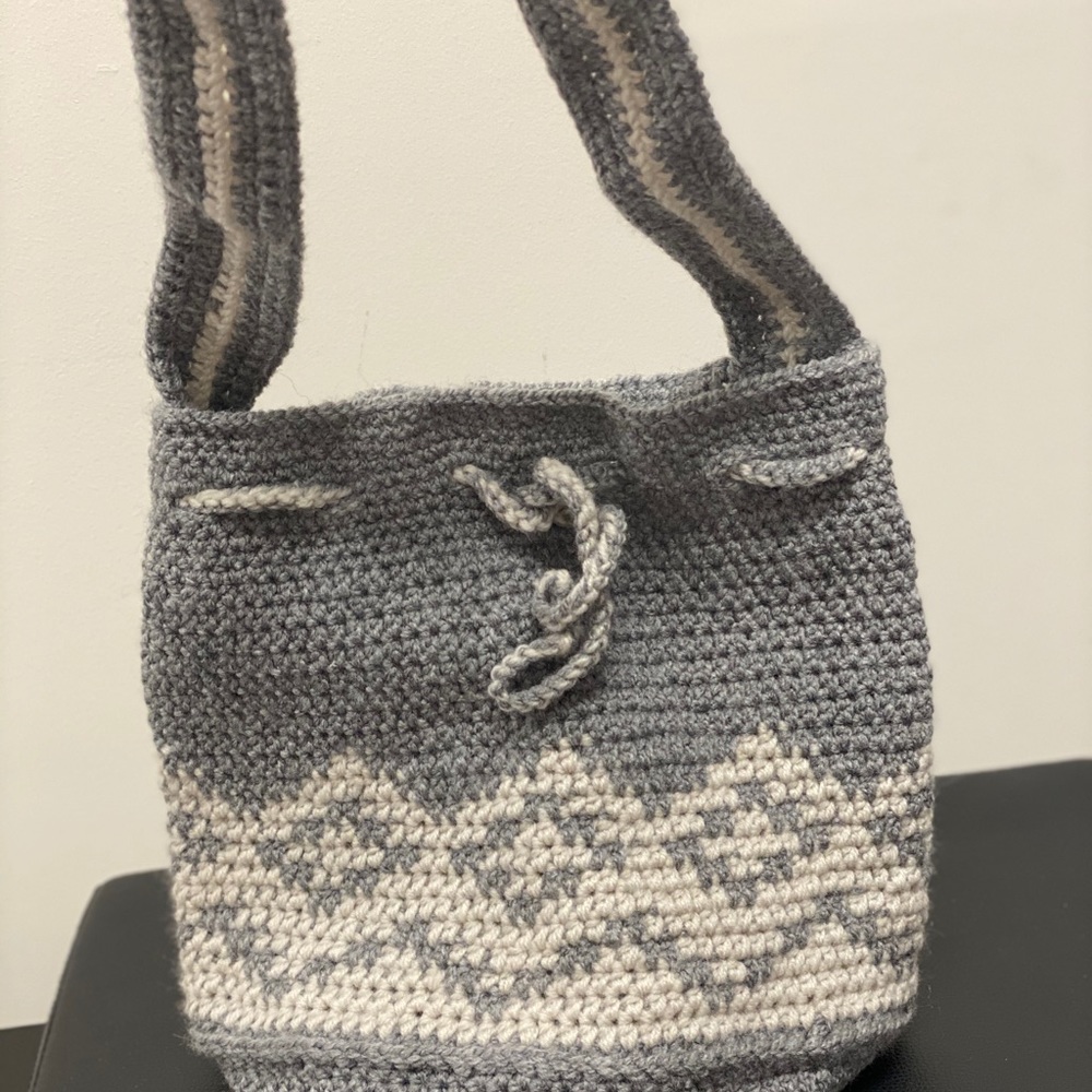 Knitted handmade shoulder bag